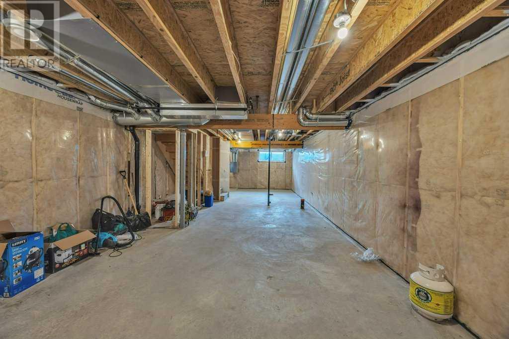 Single Family House for Sale in  Rangeview Drive SE Rangeview Calgary 