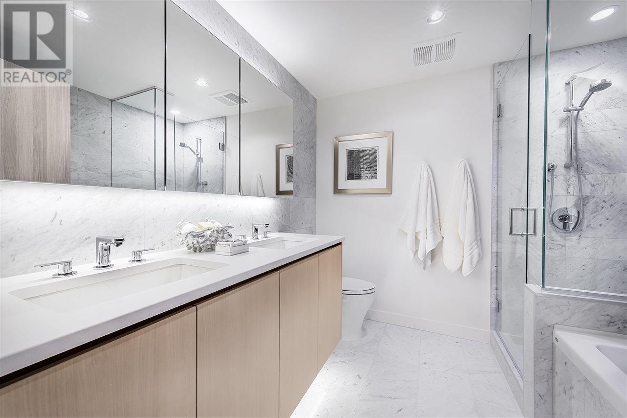 Photo 13 of 2220 89 Nelson Street, Vancouver BC