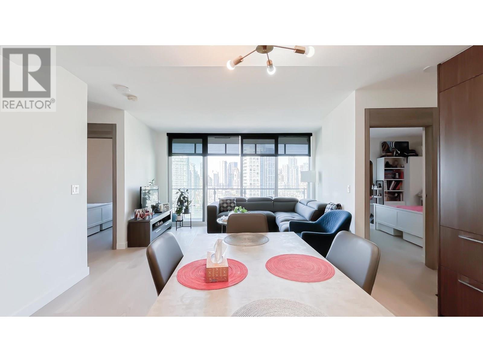 Photo 9 of 2220 89 Nelson Street, Vancouver BC
