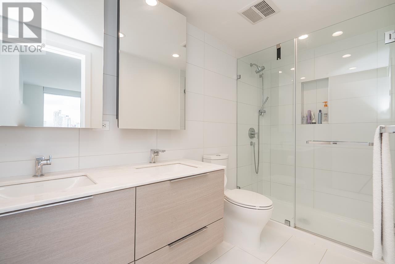 Photo 15 of 2401 450 Westview Street, Coquitlam BC