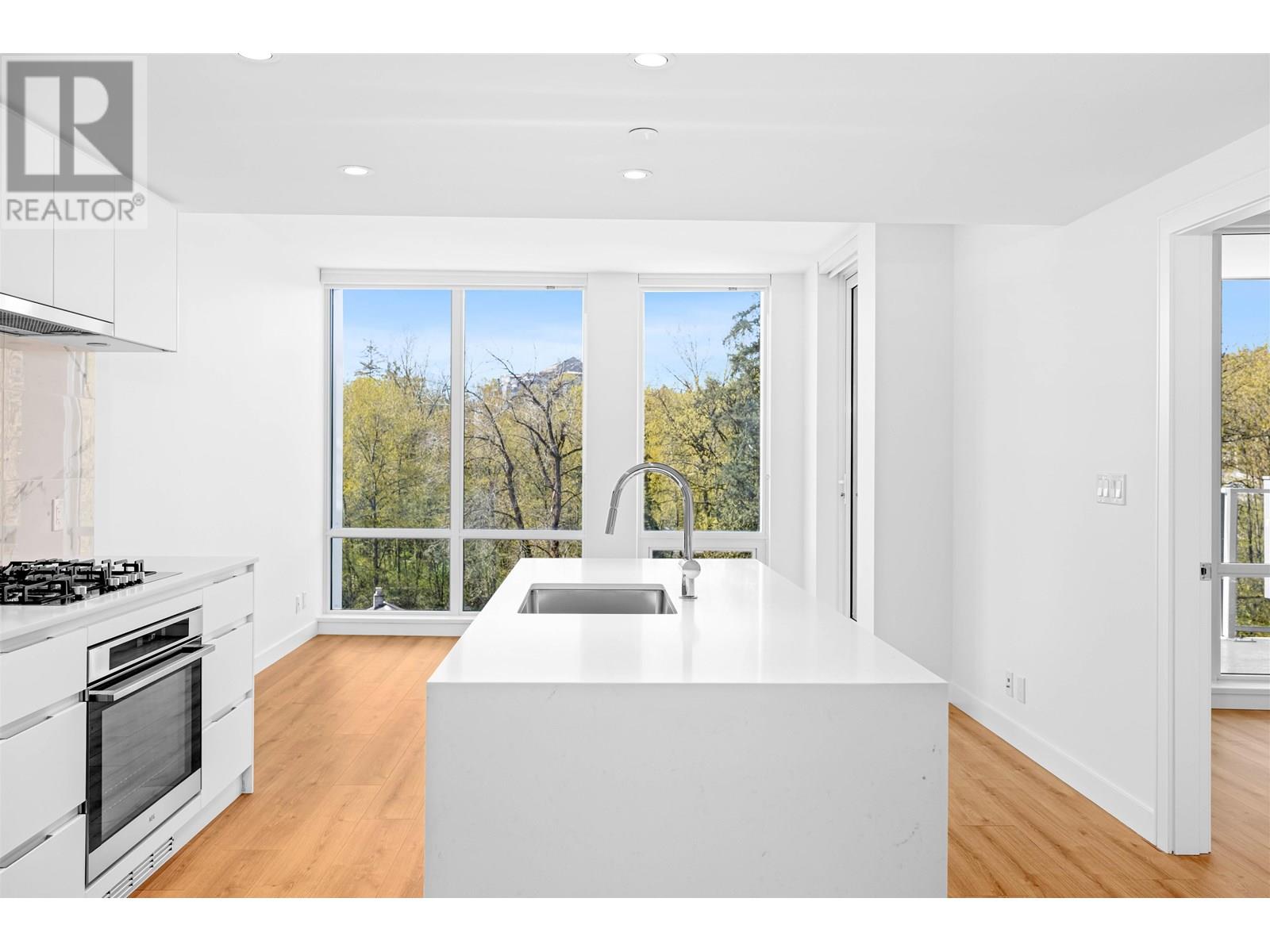Photo 18 of 618 1500 Fern Street, North Vancouver BC