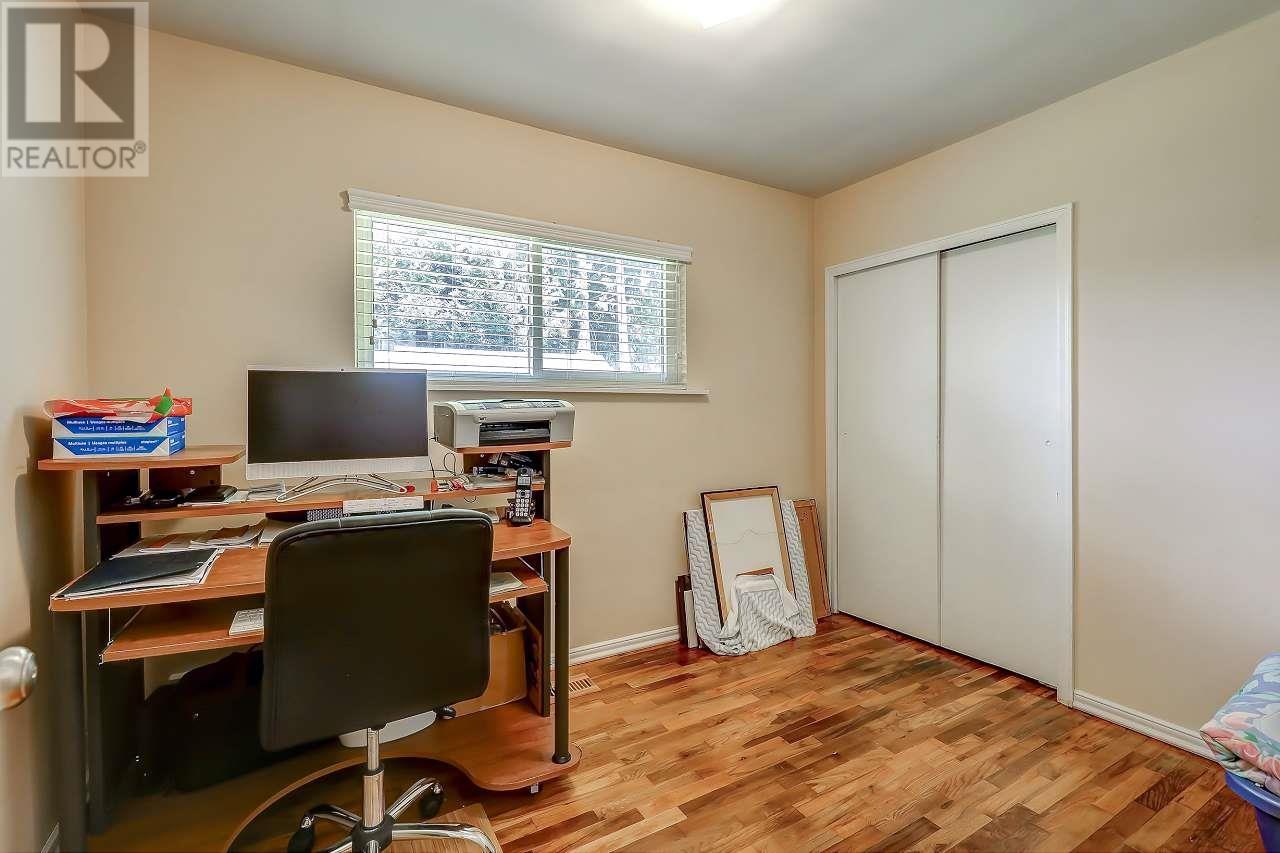 Photo 9 of 23979 118 Avenue, Maple Ridge BC