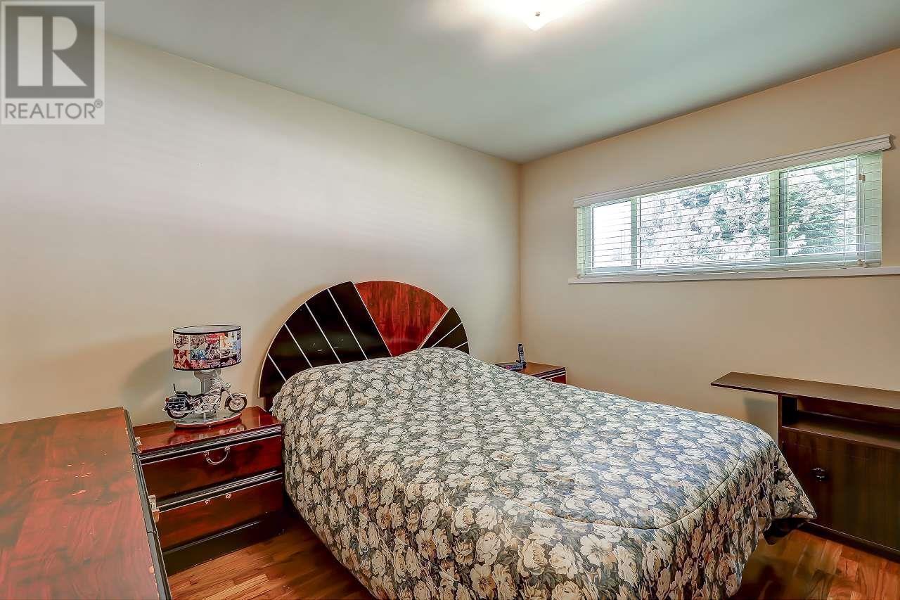 Photo 2 of 23979 118 Avenue, Maple Ridge BC