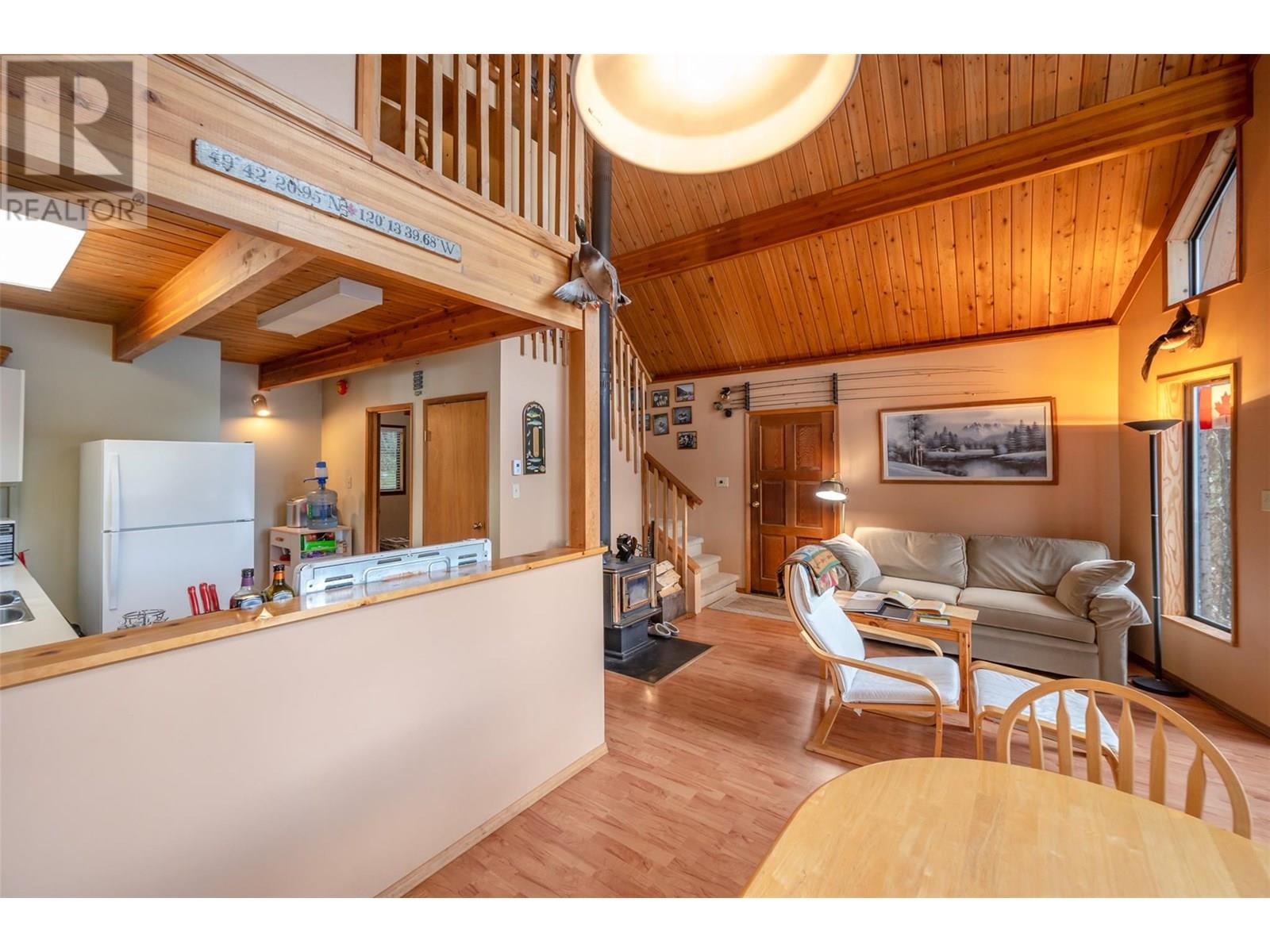 272 Link Lake Road, Princeton