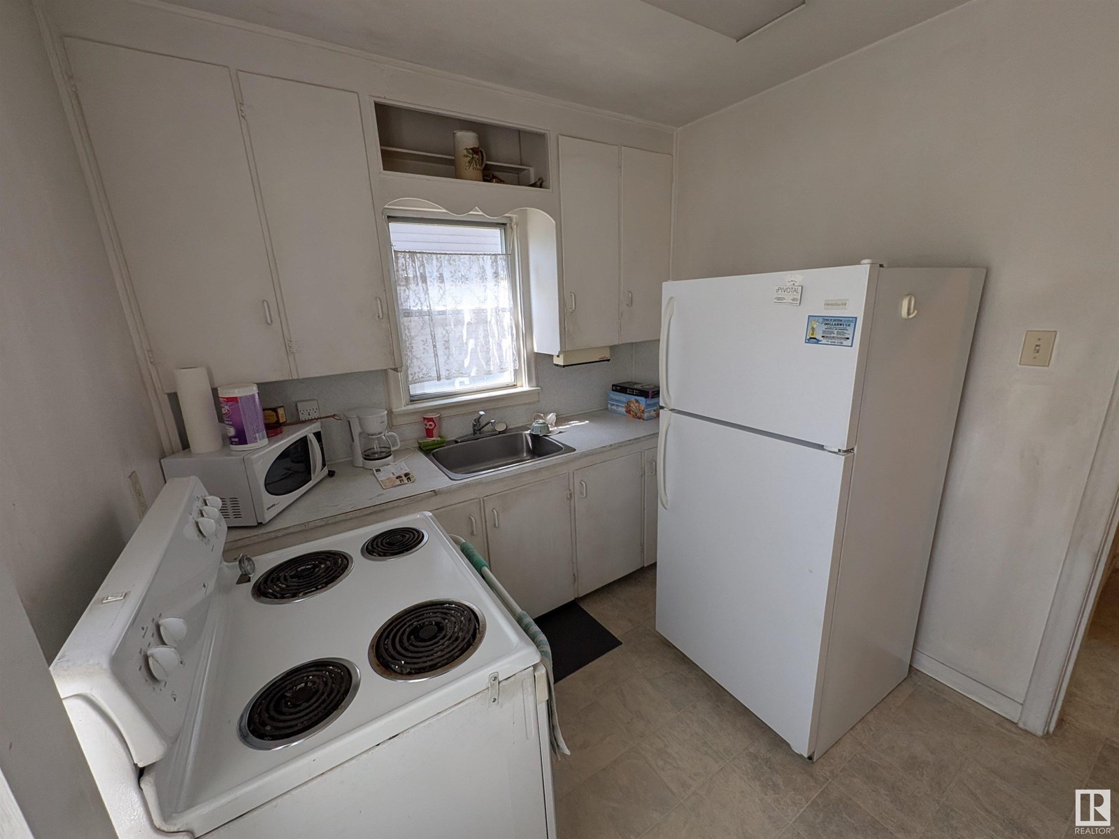 Photo 20 of 8315 81 Av Nw, Edmonton AB