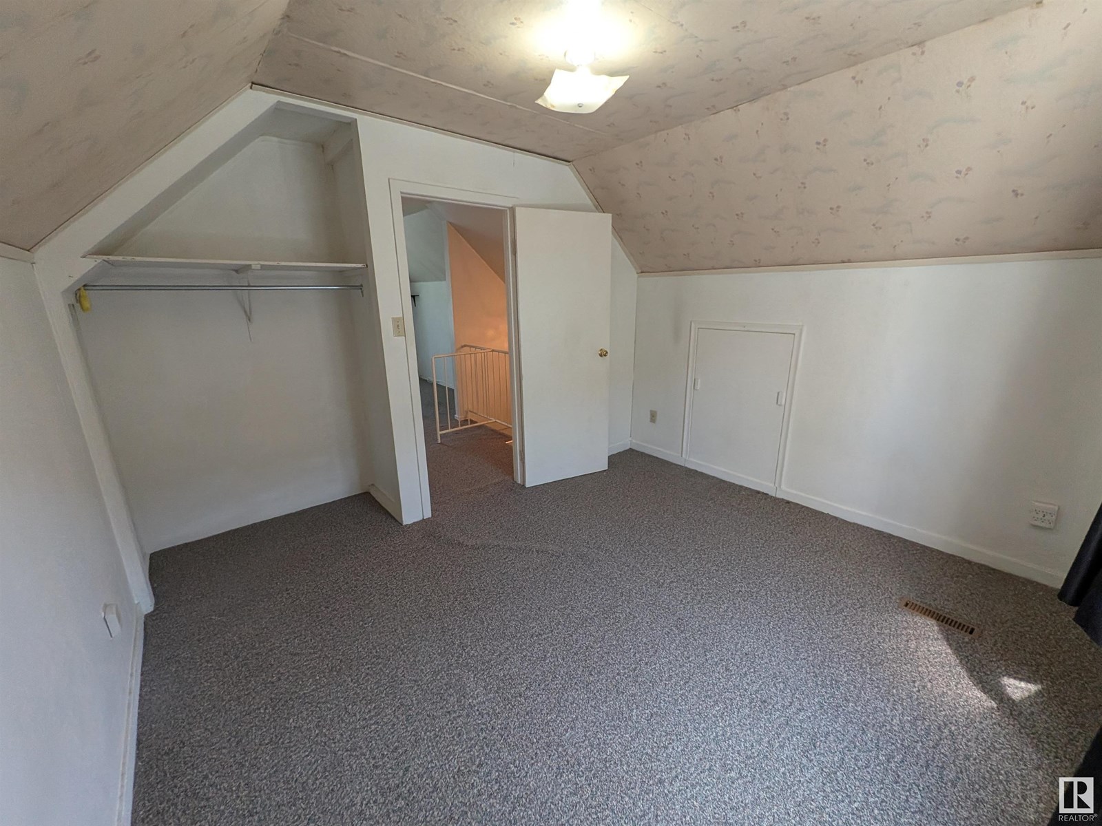 Photo 34 of 8315 81 Av Nw, Edmonton AB
