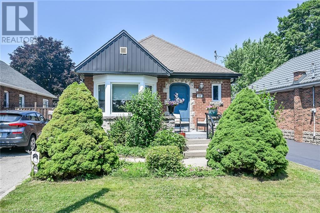 Photo 1 of 118 East 6th Street, Hamilton ON