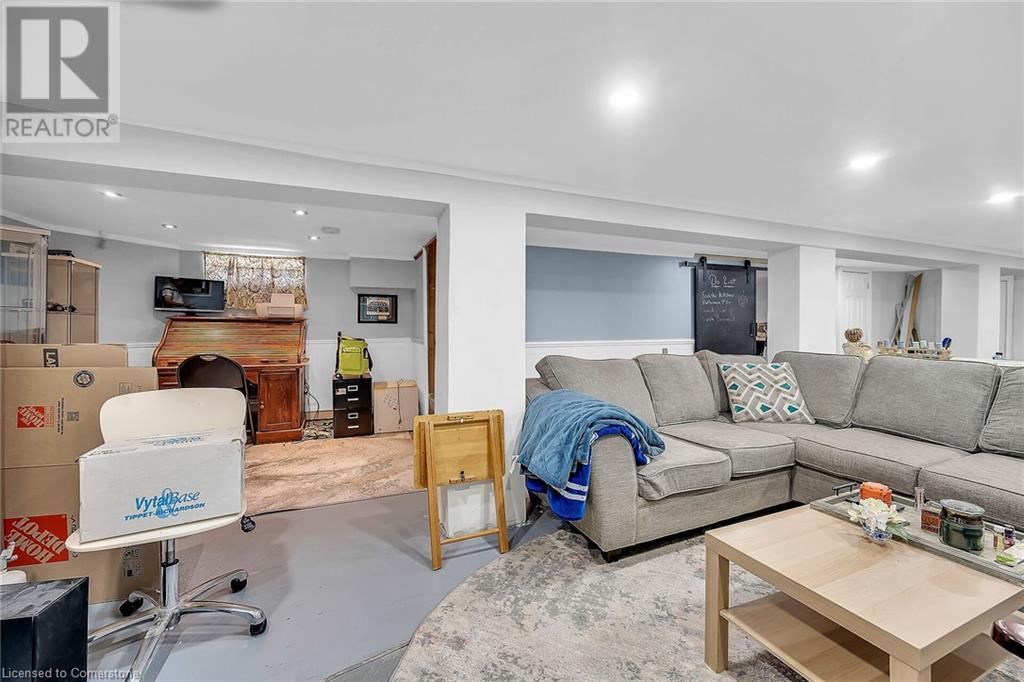 Photo 30 of 118 East 6th Street, Hamilton ON