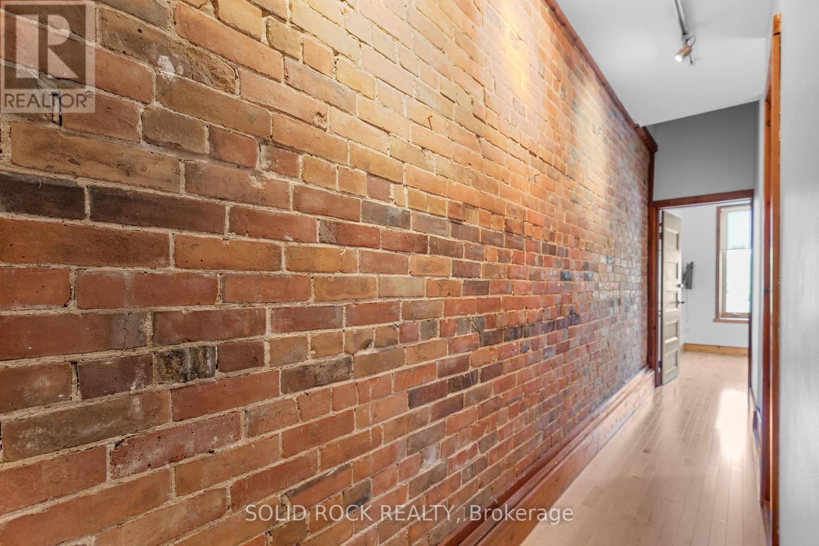 Photo 26 of 541 Besserer Street, Ottawa ON