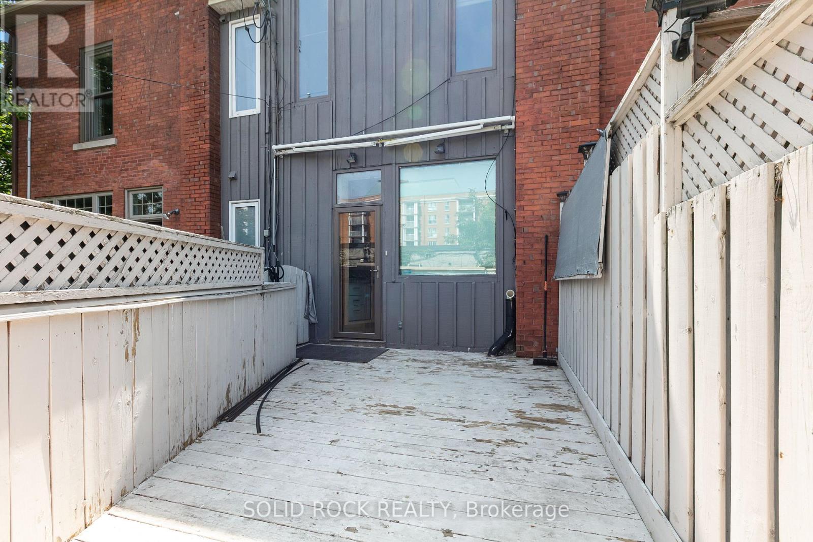 Photo 9 of 541 Besserer Street, Ottawa ON