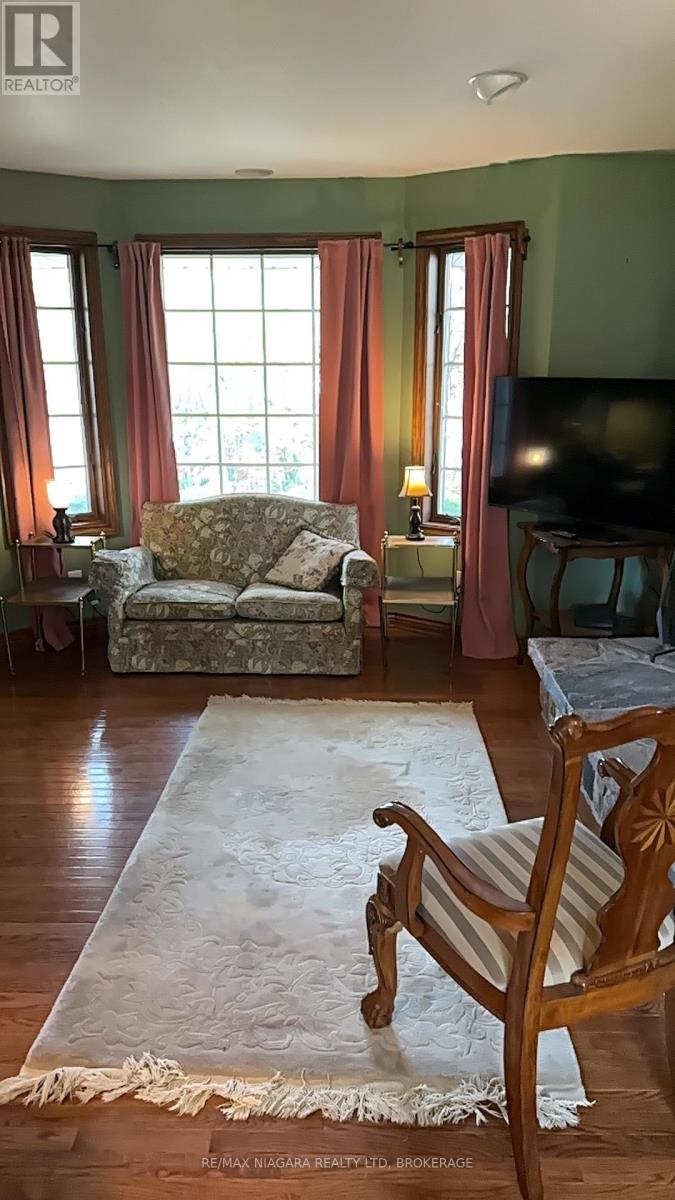 Photo 30 of 430 Gorham Road, Fort Erie ON