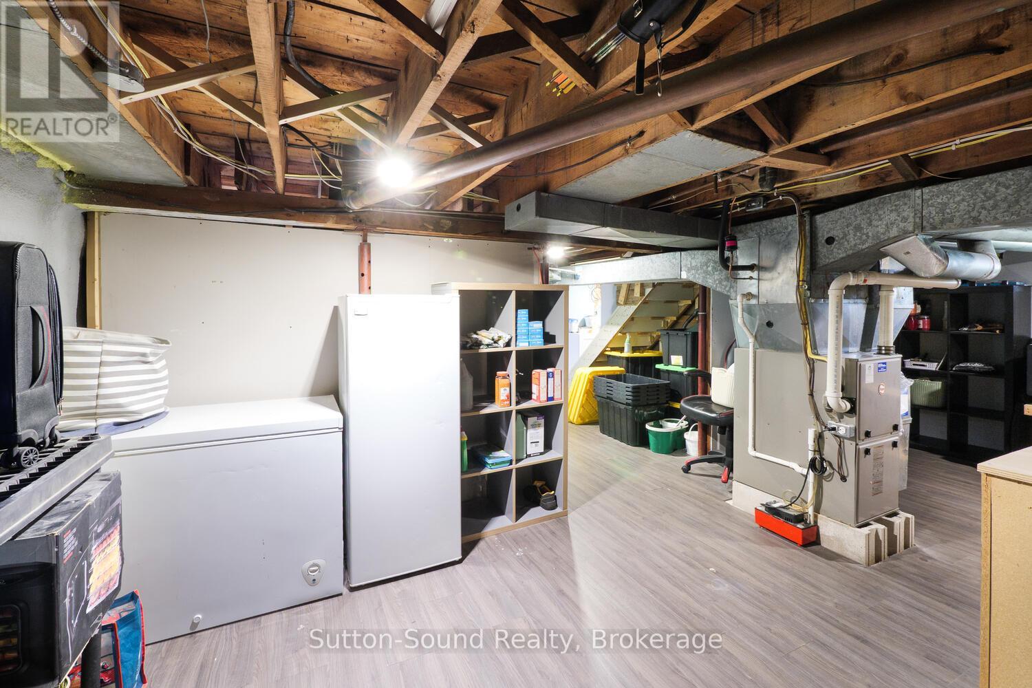 Photo 26 of 1139 4th Avenue W, Owen Sound ON