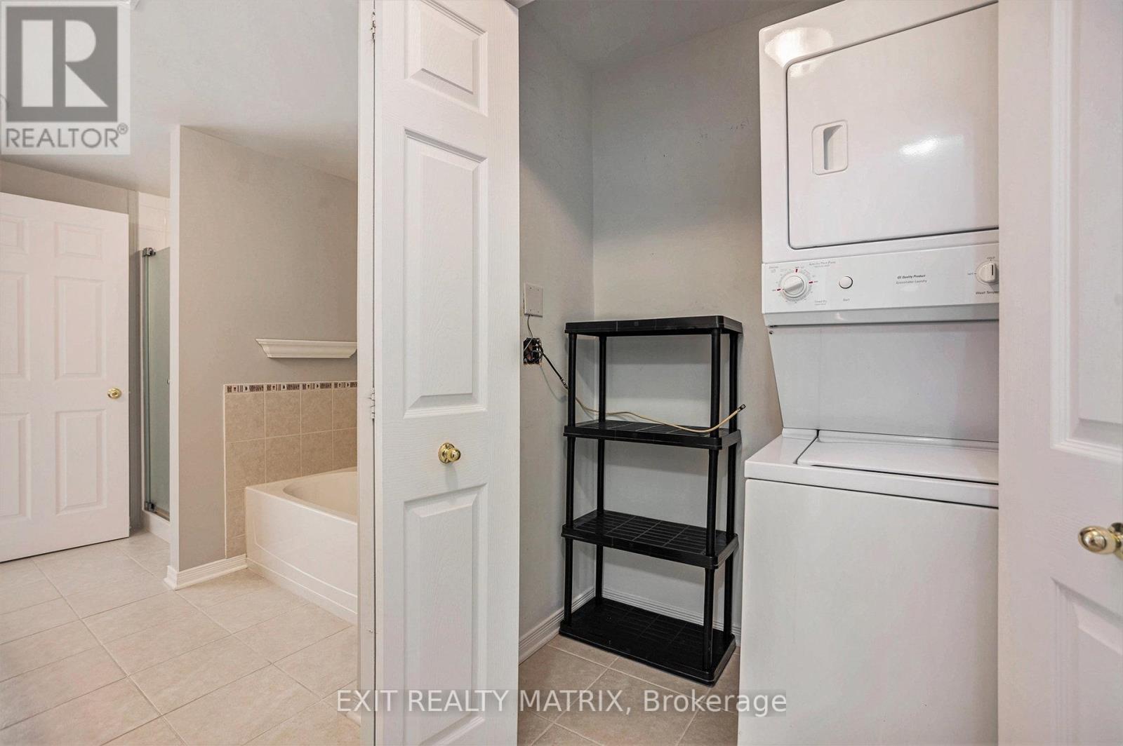 Photo 7 of 4 2086 Valin Street, Ottawa ON