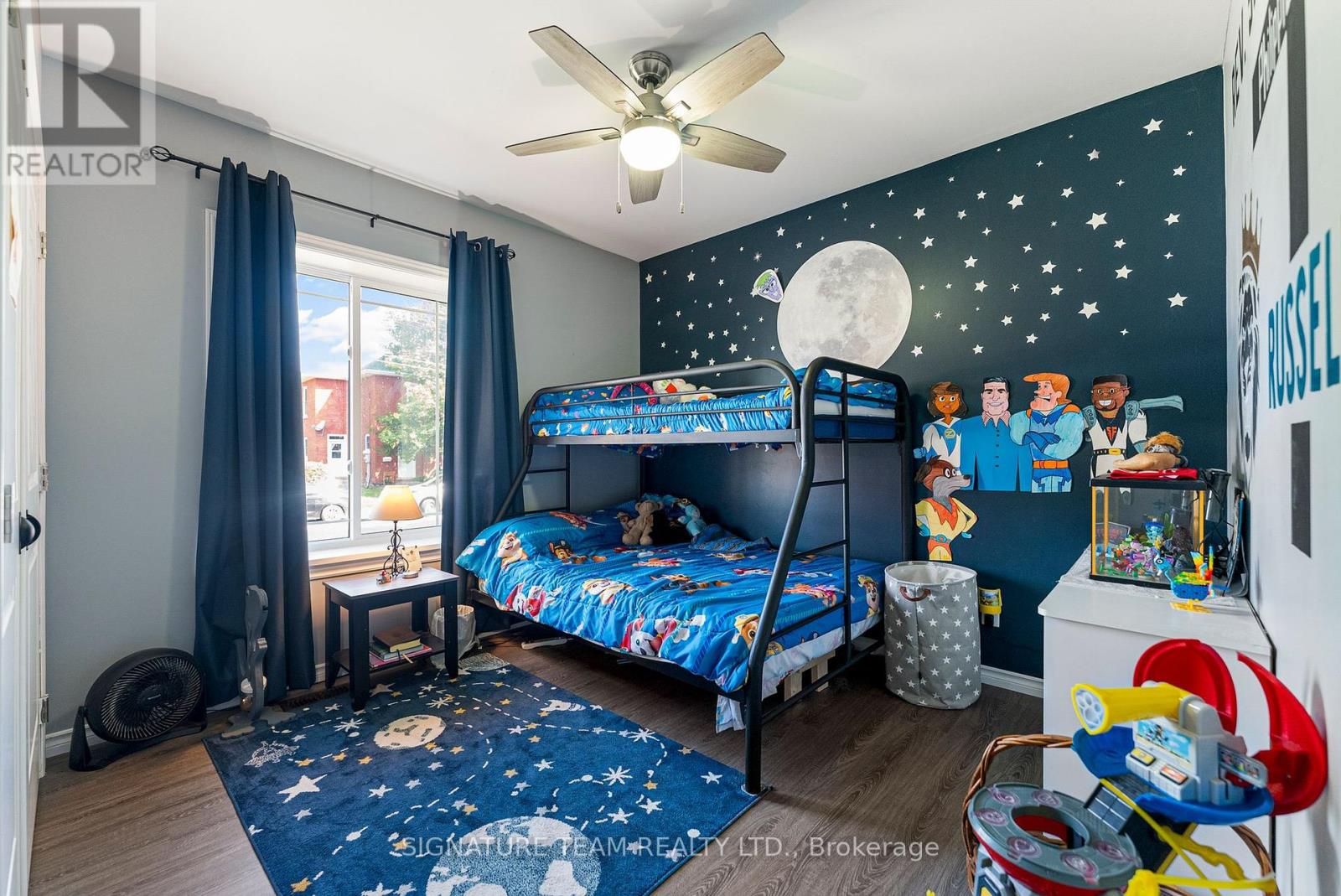 17 MEADOW STREET — photo 26