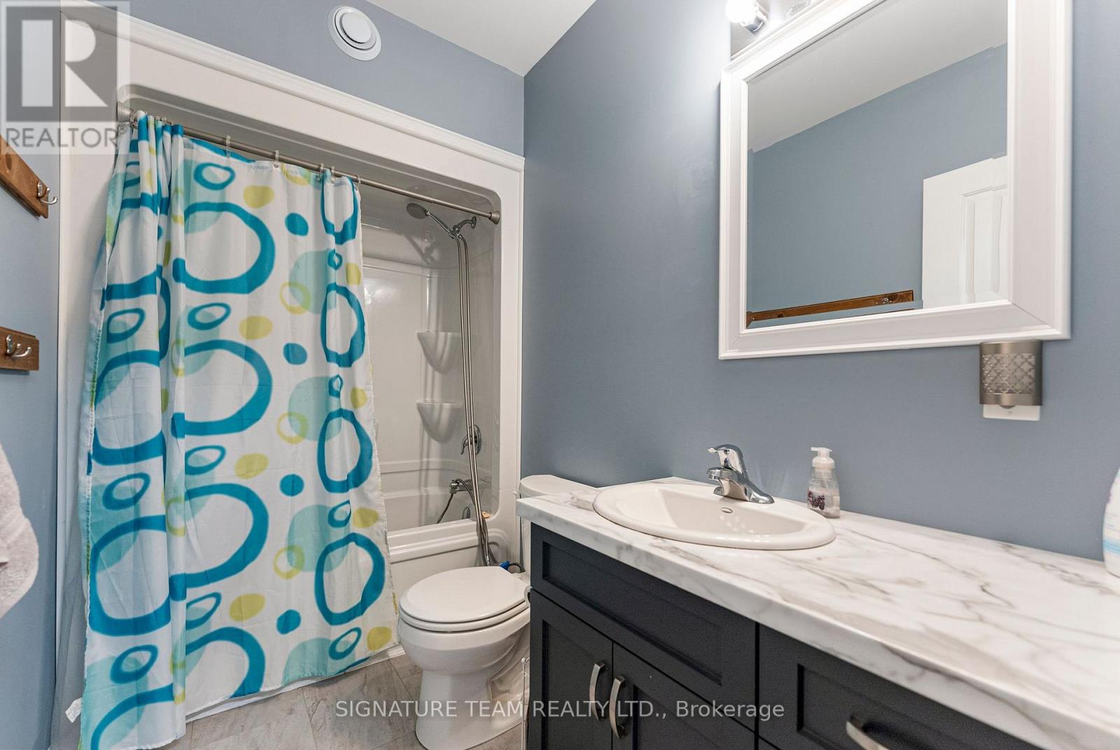 17 MEADOW STREET — photo 27