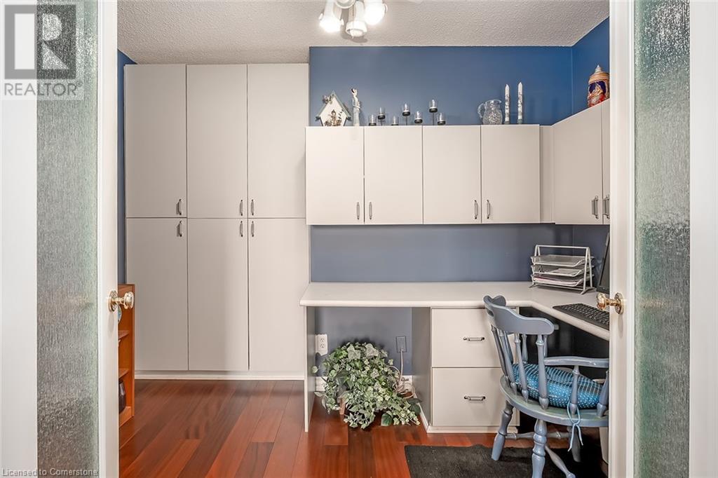 Photo 10 of 1276 Maple Crossing Boulevard Unit 612, Burlington ON