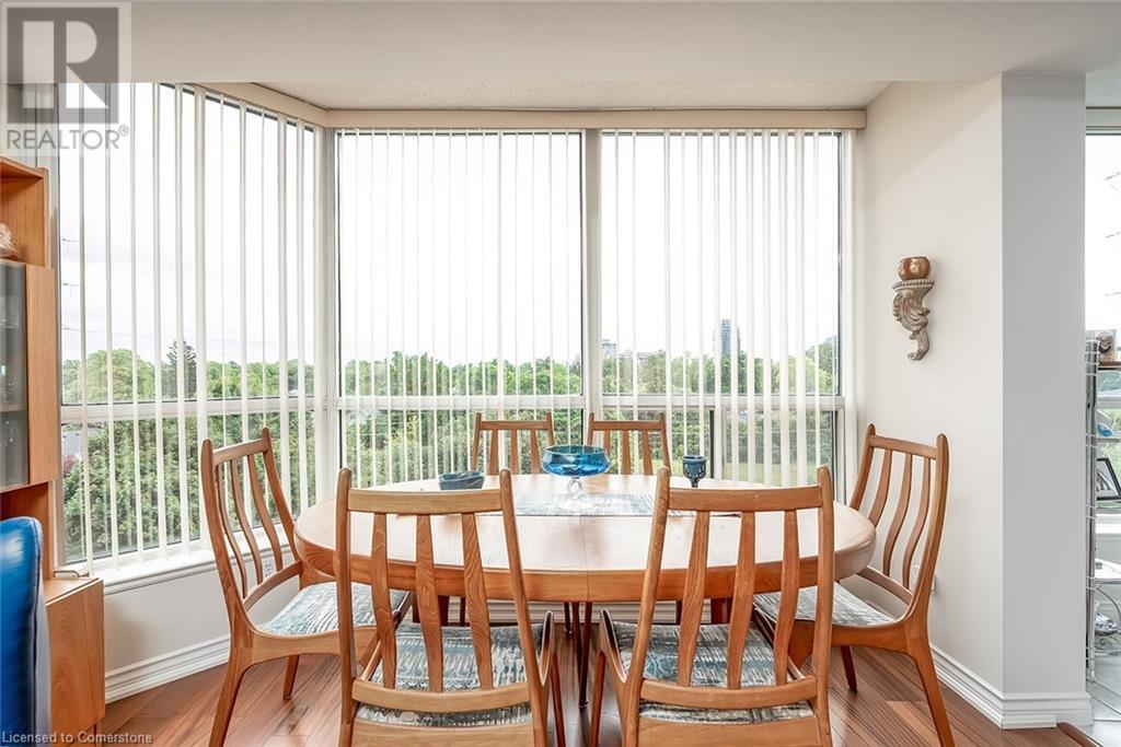 Photo 16 of 1276 Maple Crossing Boulevard Unit 612, Burlington ON