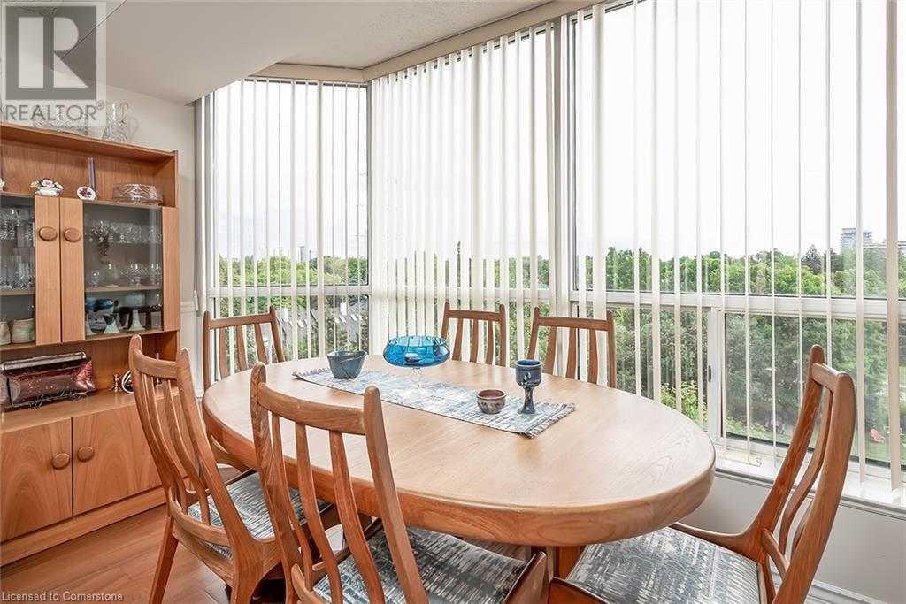 Photo 17 of 1276 Maple Crossing Boulevard Unit 612, Burlington ON