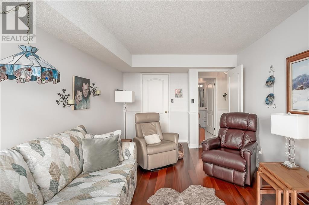 Photo 24 of 1276 Maple Crossing Boulevard Unit 612, Burlington ON