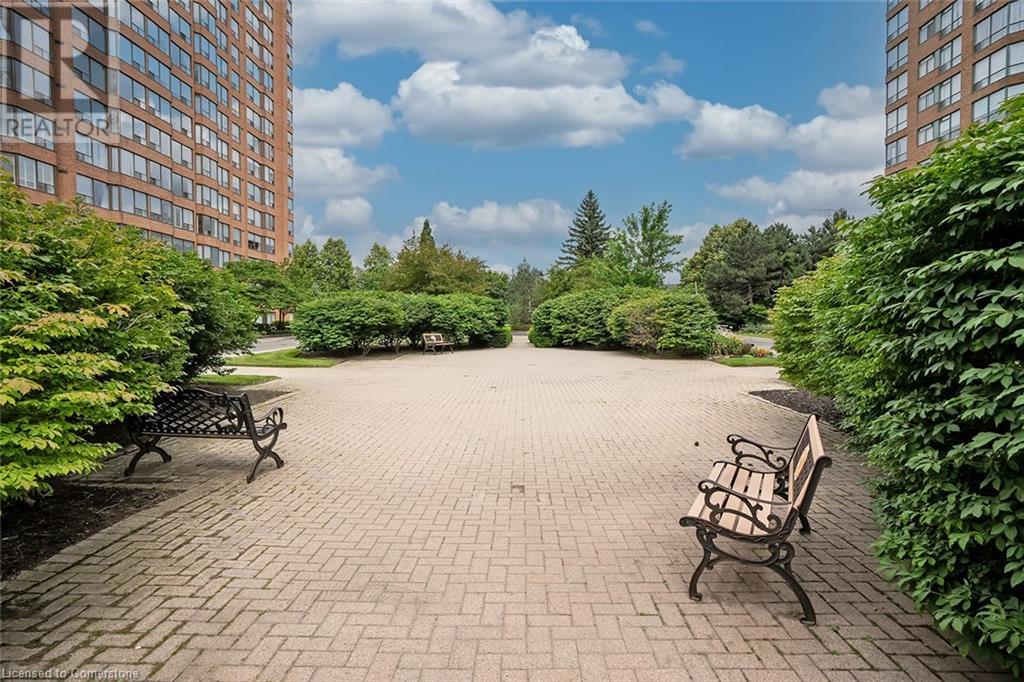 Photo 41 of 1276 Maple Crossing Boulevard Unit 612, Burlington ON