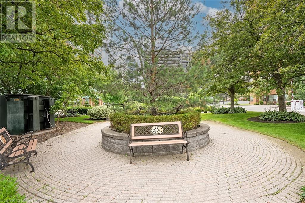 Photo 42 of 1276 Maple Crossing Boulevard Unit 612, Burlington ON