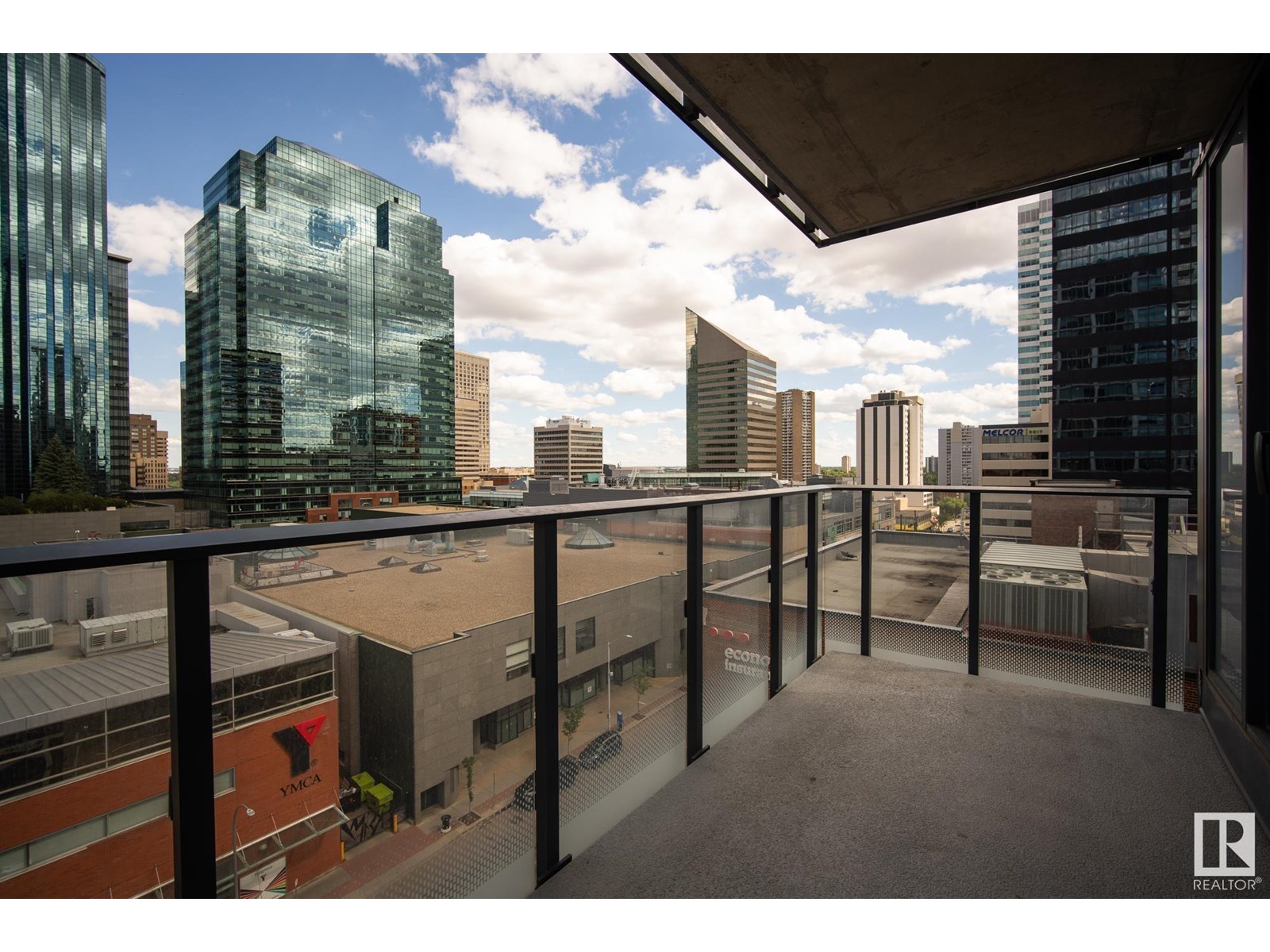 Photo 19 of 900 10180 103 St Nw, Edmonton AB