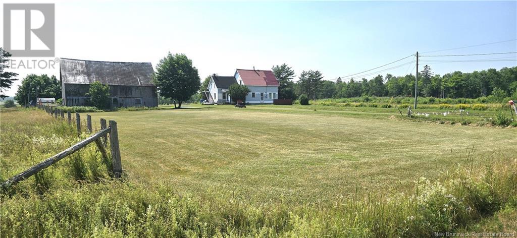 Photo 1 of 80 Ch Grand Carey, Six Roads NB