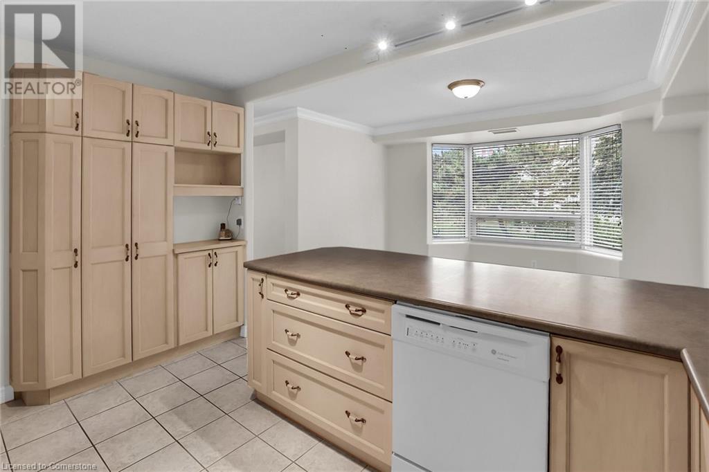 Photo 18 of 1272 Ontario Street Unit 202, Burlington ON