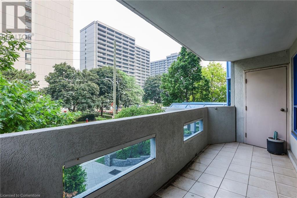 Photo 12 of 1272 Ontario Street Unit 202, Burlington ON