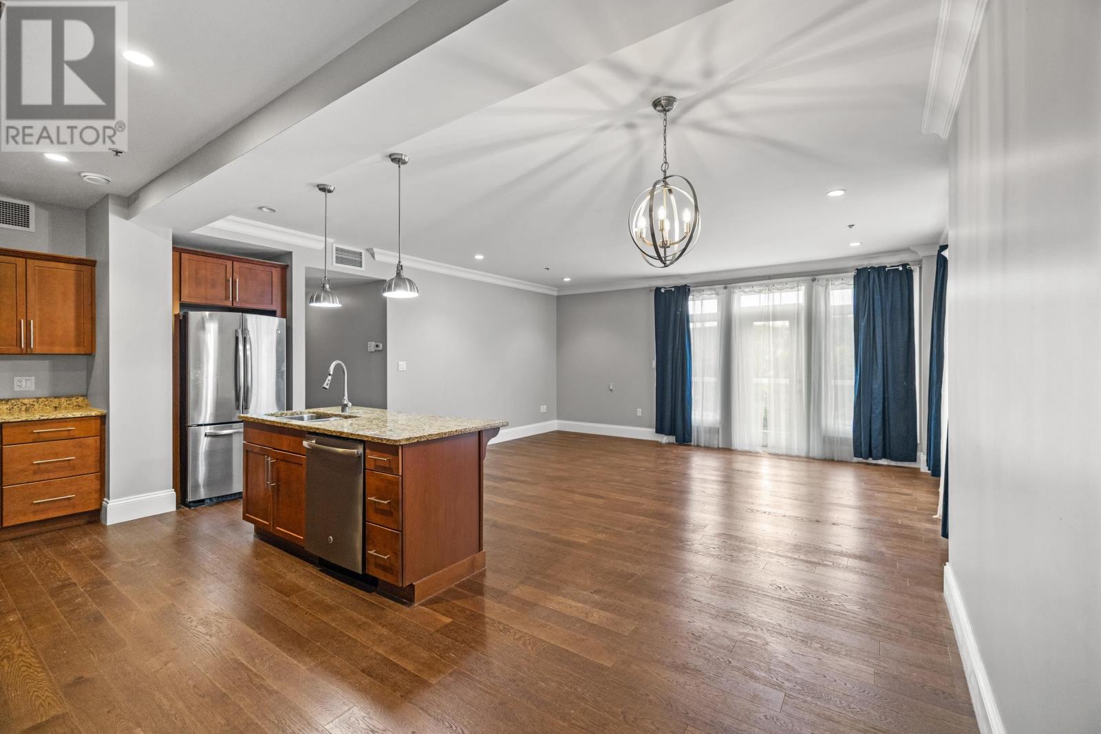Photo 2 of 206 41 Richmond Street, Charlottetown PE