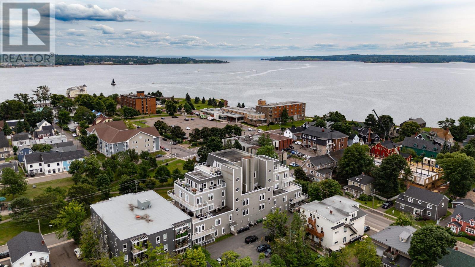 Photo 4 of 206 41 Richmond Street, Charlottetown PE