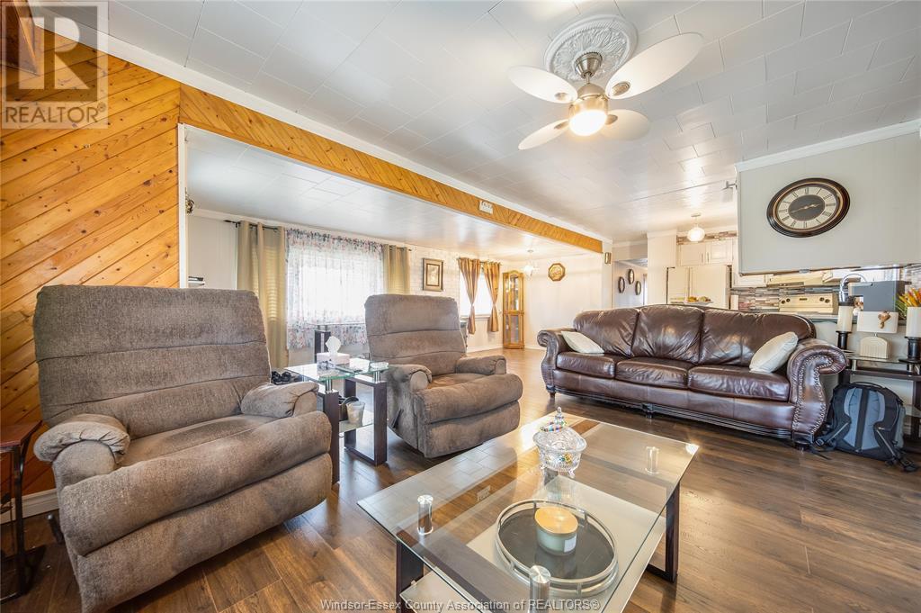 Photo 14 of 5 Elm Court, Mcgregor ON