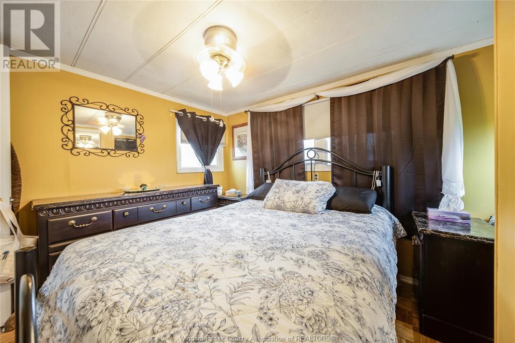 Photo 22 of 5 Elm Court, Mcgregor ON