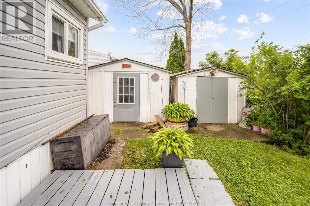 Photo 27 of 5 Elm Court, Mcgregor ON