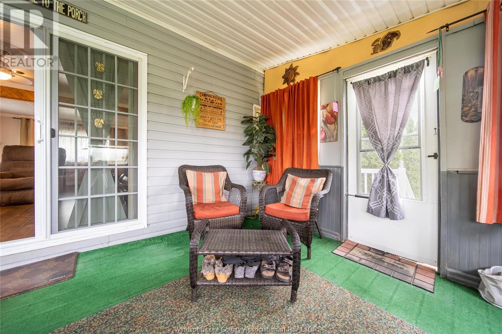 Photo 9 of 5 Elm Court, Mcgregor ON
