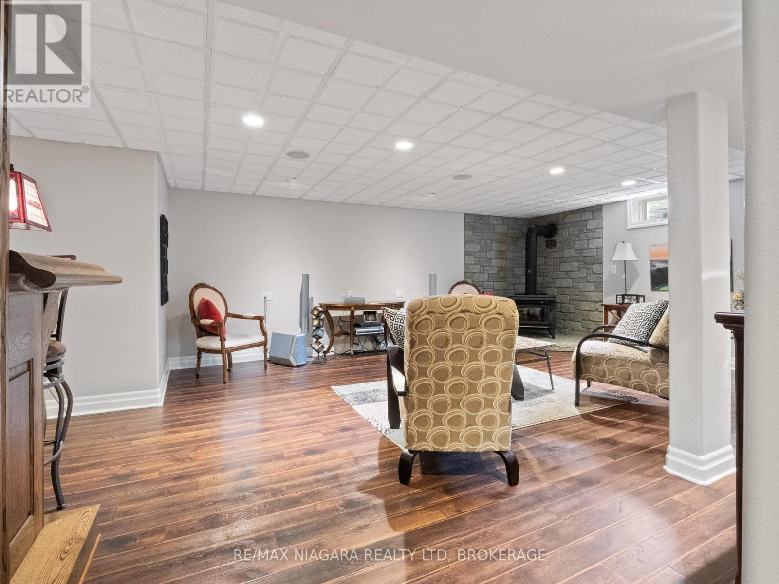 Photo 30 of 2738 Moyer Street, Pelham ON