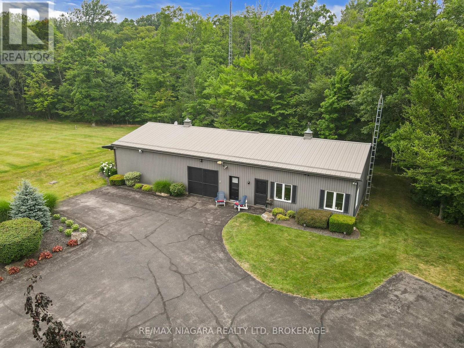 Photo 20 of 2738 Moyer Street, Pelham ON