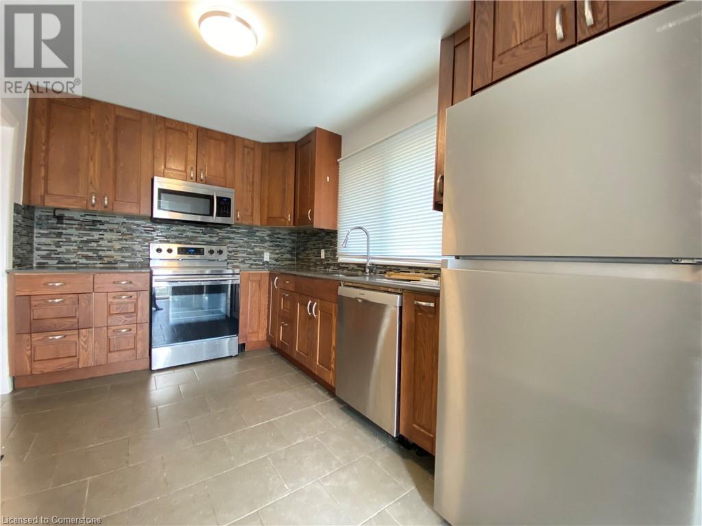 Photo 5 of 78 David Avenue Unit 1, Hamilton ON