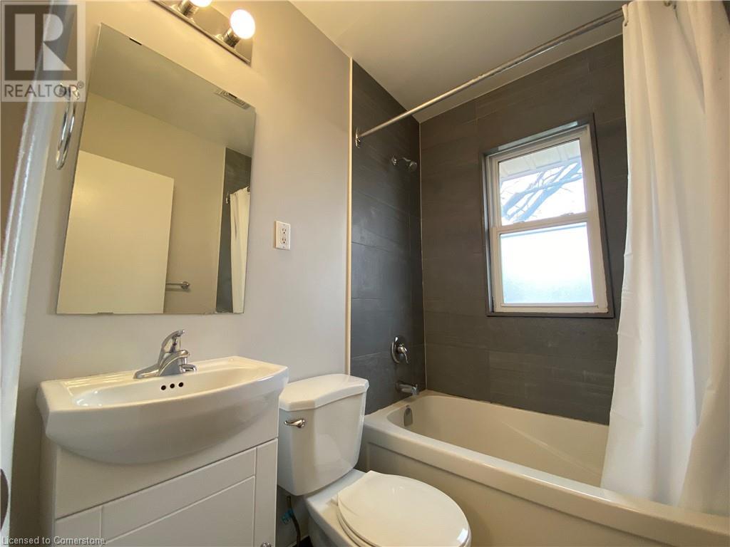 Photo 6 of 78 David Avenue Unit 1, Hamilton ON