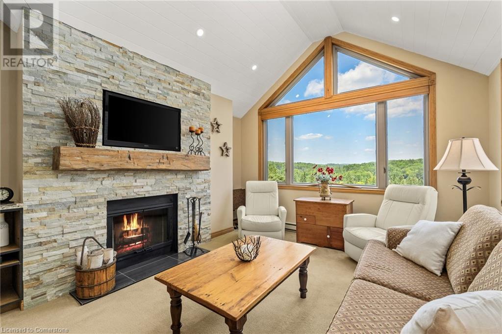 Photo 14 of 131 Grandview Hilltop Drive Unit 1, Huntsville ON
