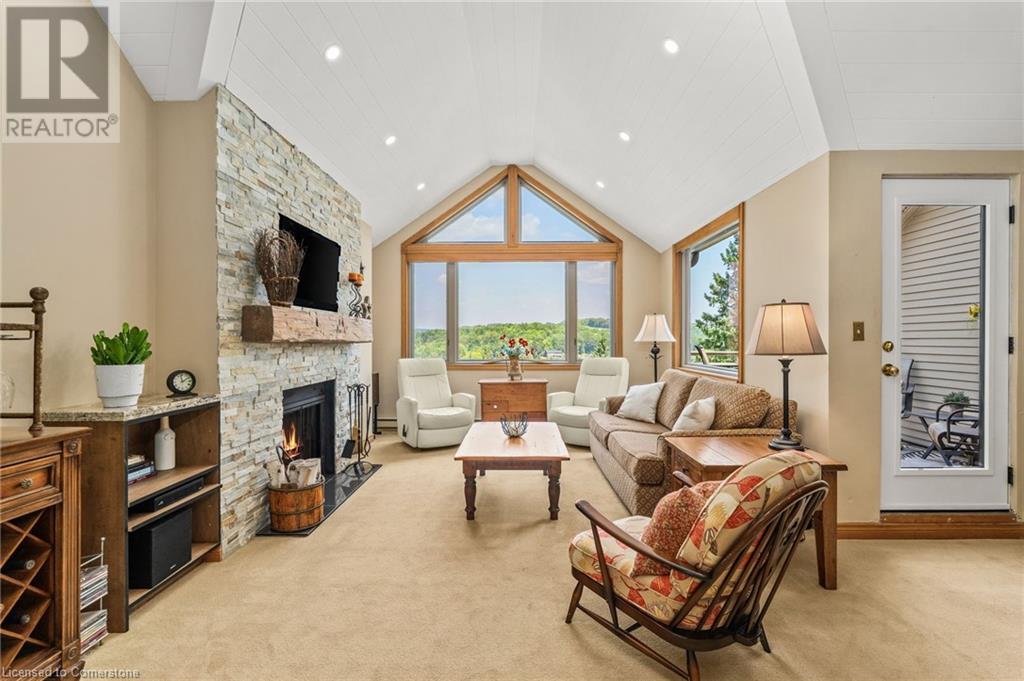 Photo 13 of 131 Grandview Hilltop Drive Unit 1, Huntsville ON