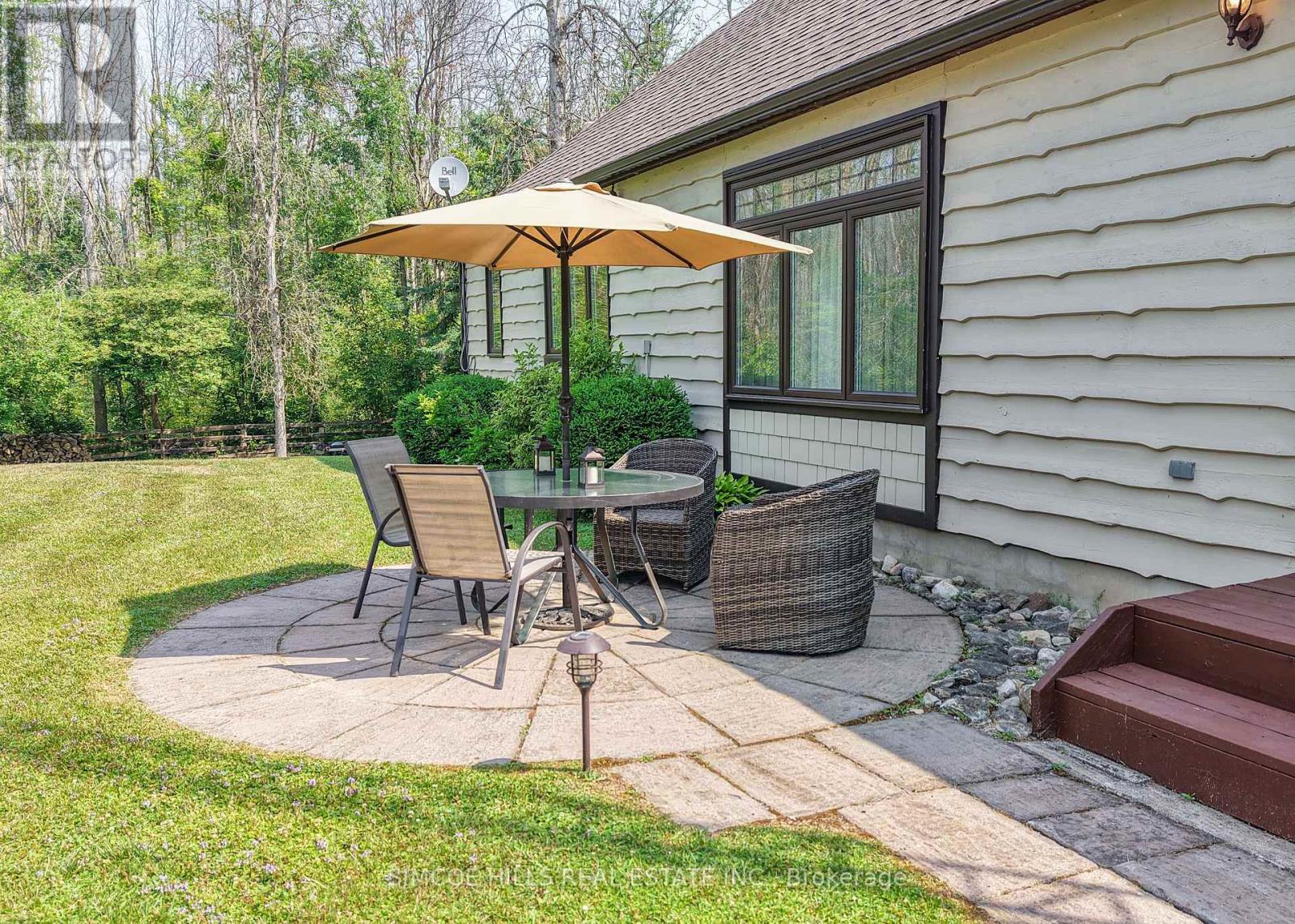 Photo 21 of 131 Courtland Street, Ramara ON