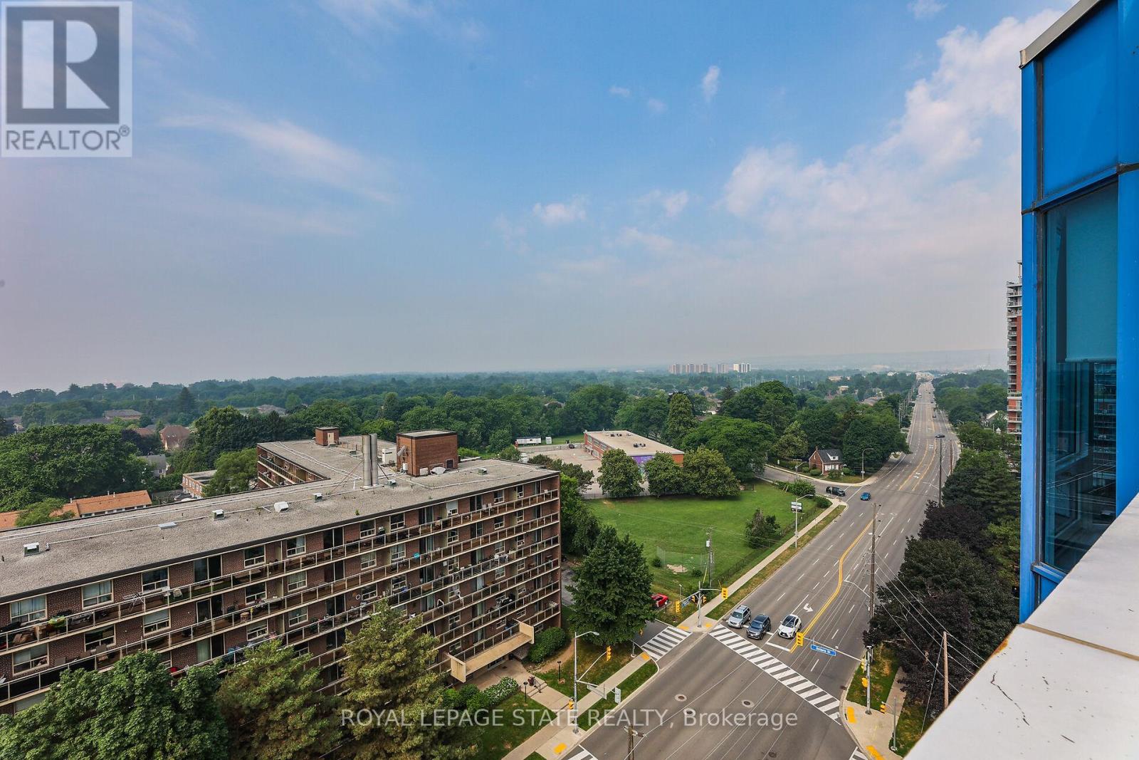 Photo 12 of 202 1272 Ontario Street, Burlington ON