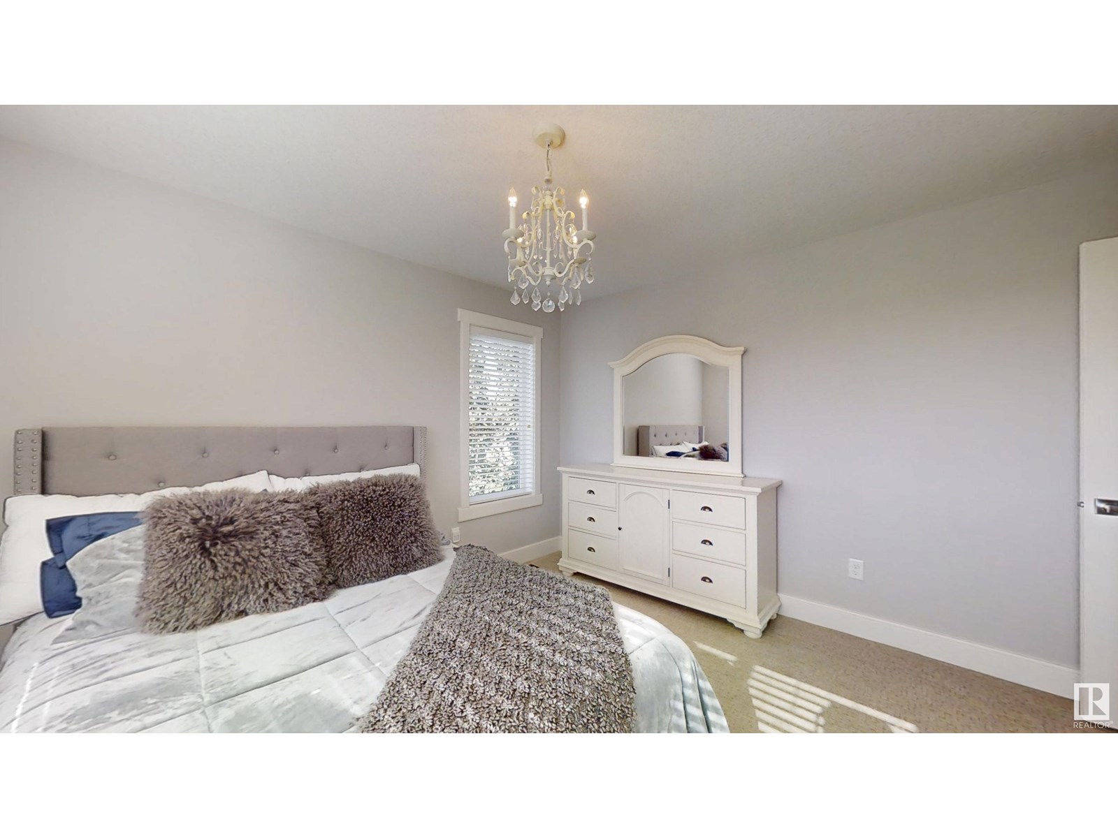 Photo 53 of 1 Westlin Dr, Leduc AB