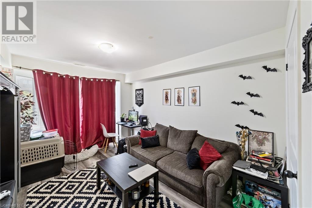Photo 10 of 220 Caroline Street S, Hamilton ON