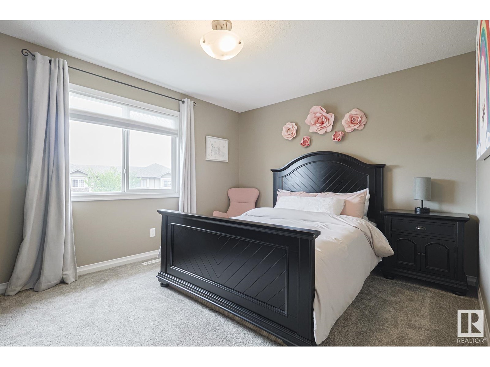 Photo 38 of 5506 168 A Av Nw, Edmonton AB