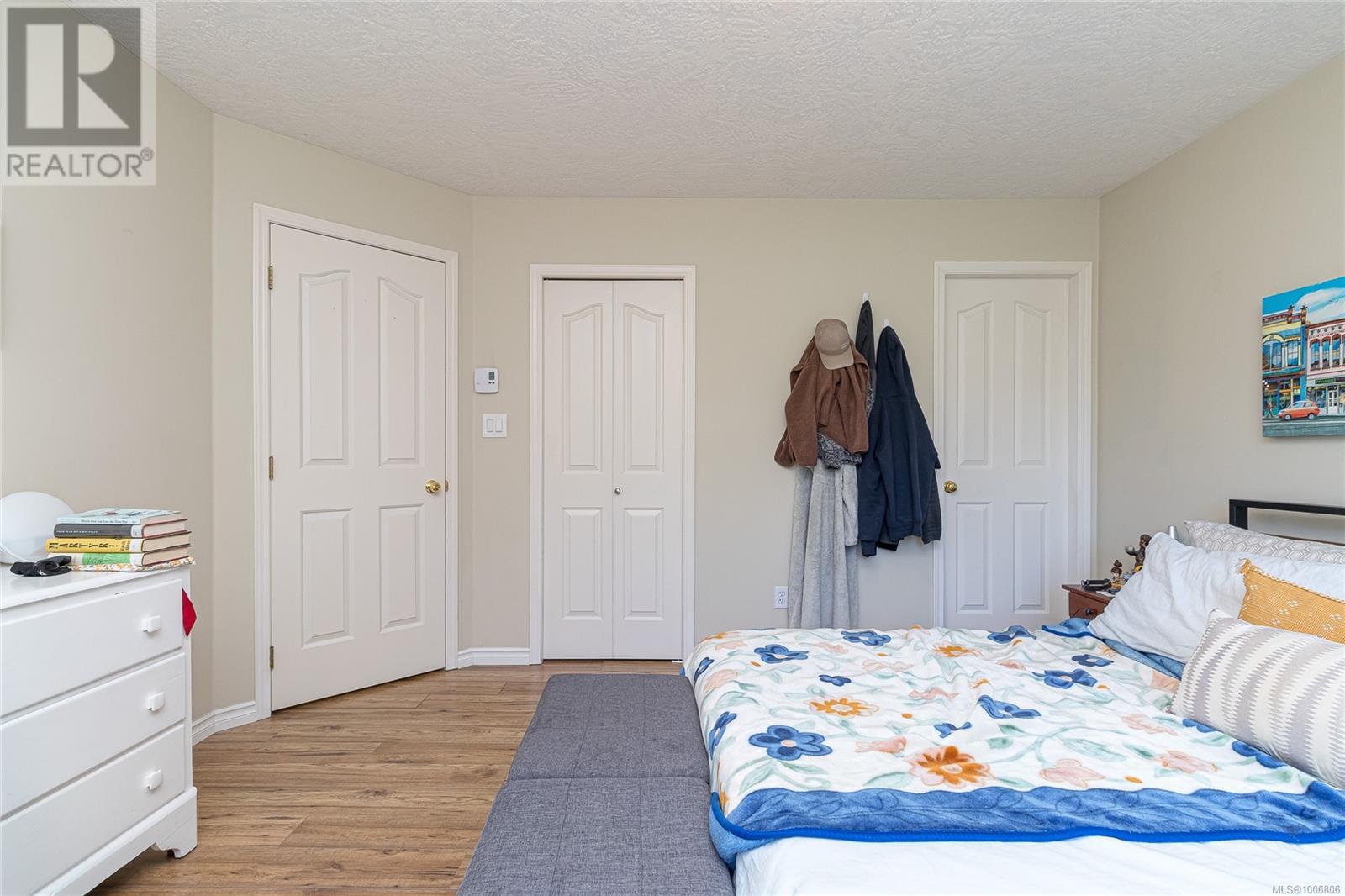 Photo 17 of 1151 Cherry Rd, Saanich BC