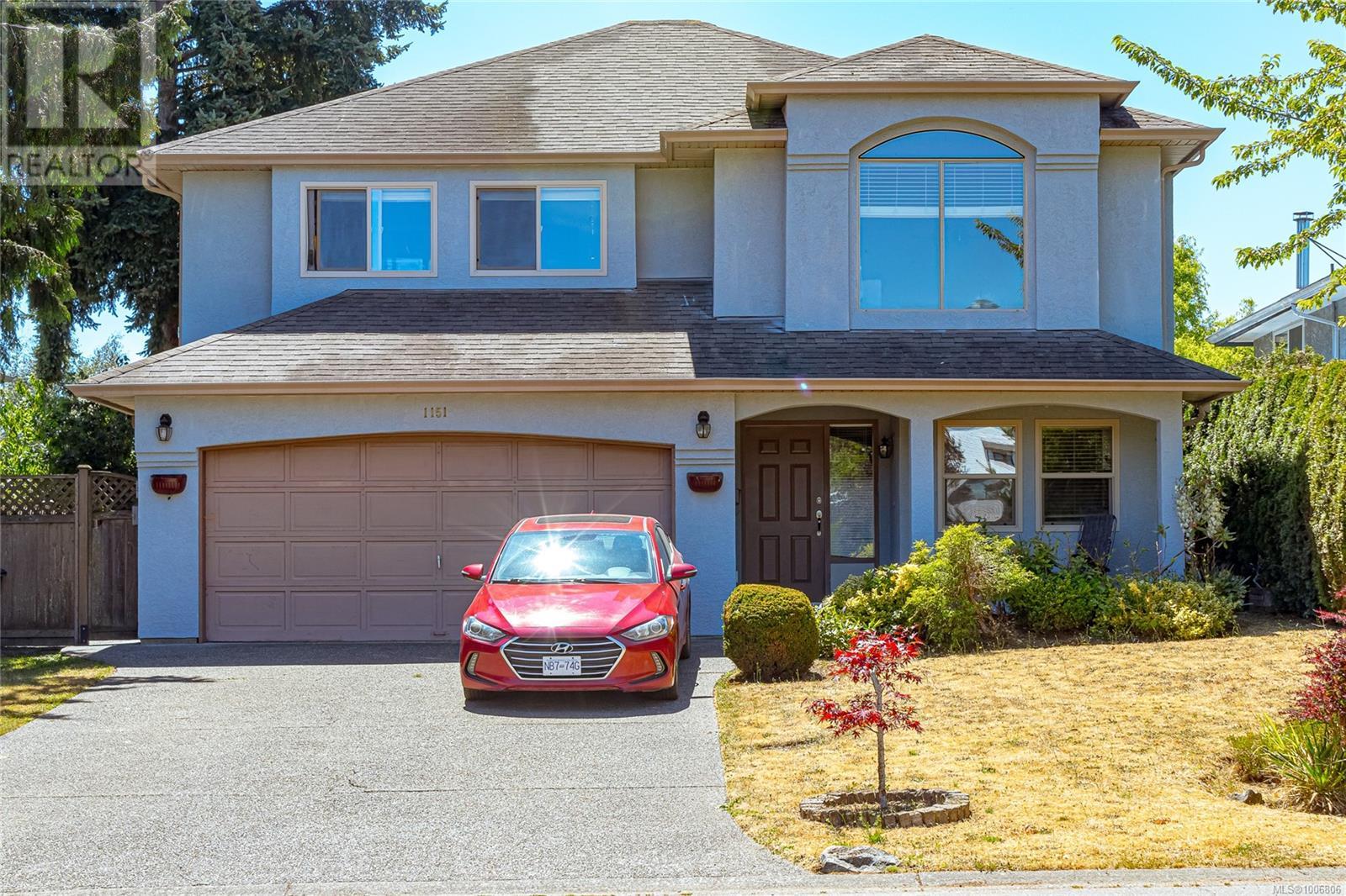 Photo 2 of 1151 Cherry Rd, Saanich BC