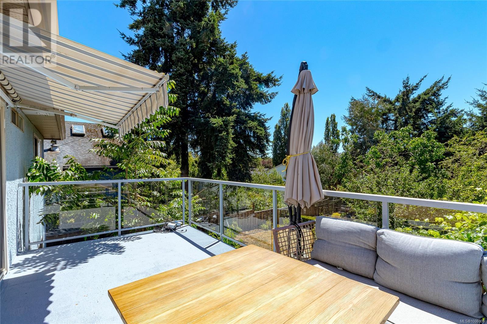 Photo 38 of 1151 Cherry Rd, Saanich BC