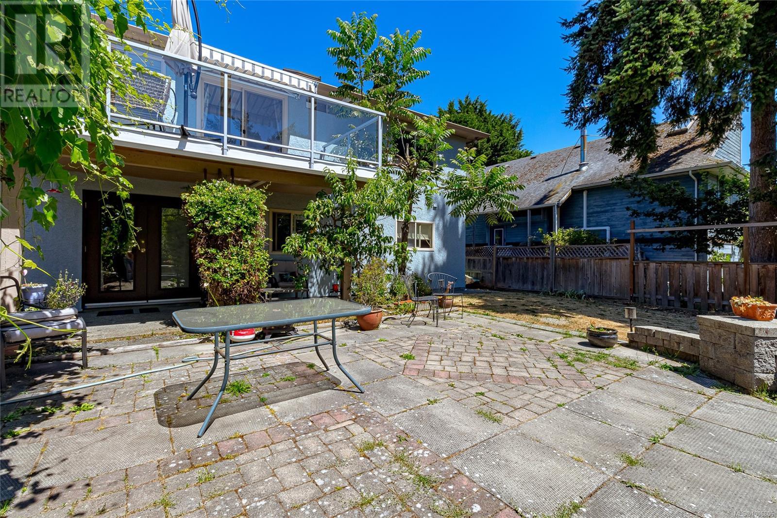 Photo 46 of 1151 Cherry Rd, Saanich BC